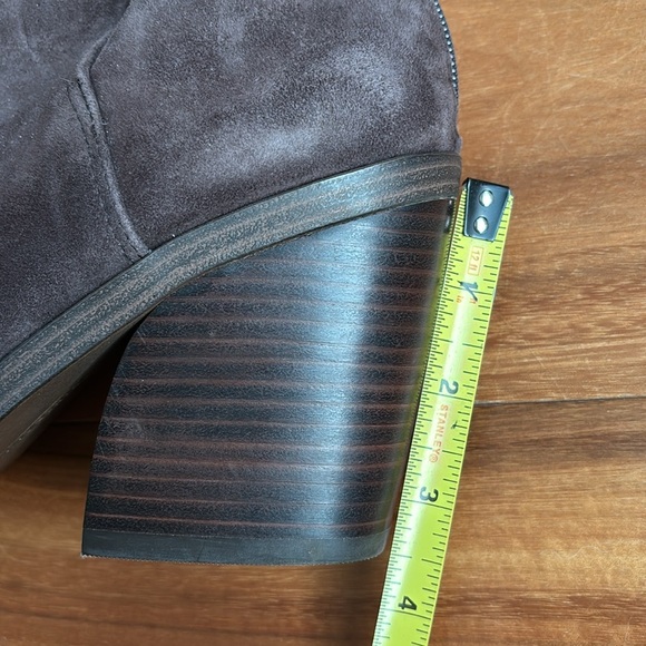 NWOT Vince Camuto ankle boots - Picture 9 of 12